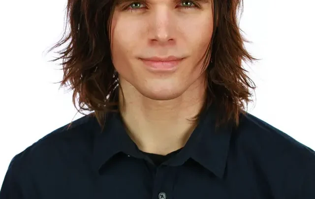 Onision Biography: Wife, Age, Height, Children, Net Worth, YouTube, Movies, Songs