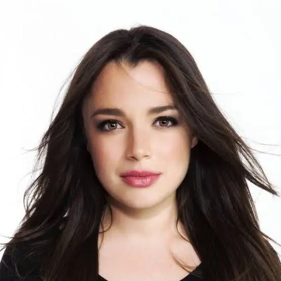 Kait Weston Biography: Husband, Age, Net Worth, Height, YouTube, Songs