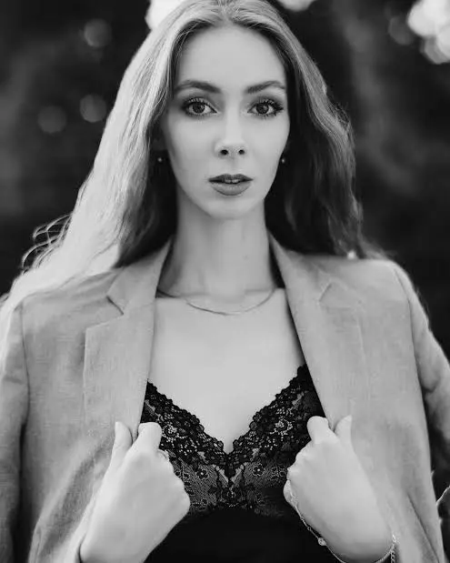 Luba from Ukraine Biography: Boyfriend, Age, Net Worth, YouTube, Cooking, Ethnicity, Instagram