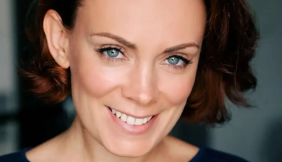 Kate Elliott Biography: Husband, Age, Children, Net Worth, Books, Series