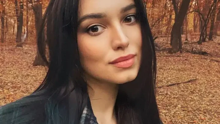 Daria Zaritskaya Biography: Husband, Age, Height, Net Worth, Songs, YouTube, Wikipedia