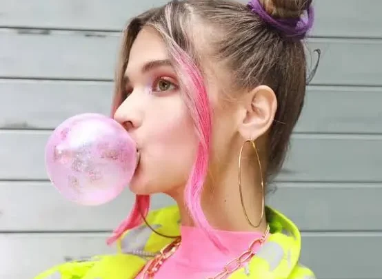 Greccia Biography: Songs, Net Worth, Age, Career, Height, Boyfriend, Albums, Parents