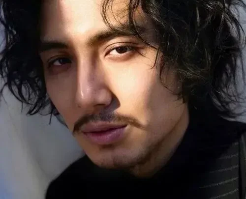 Fujii Kaze Biography: Age, Net Worth, Height, Parents, Brother, Albums, Songs, Girlfriend