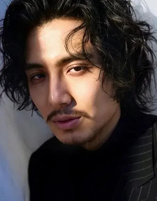 Fujii Kaze Biography: Age, Net Worth, Height, Parents, Brother, Albums, Songs, Girlfriend