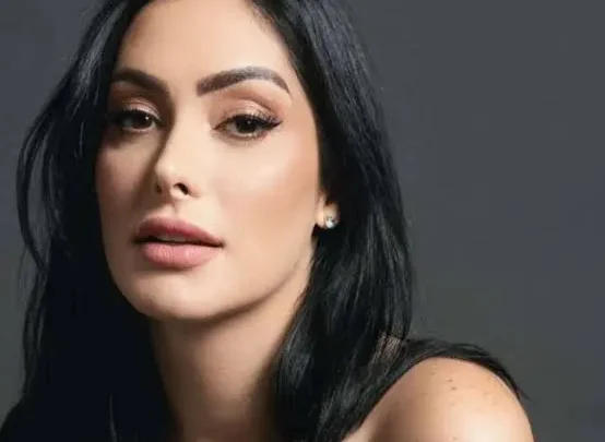 Francine Piaia Biography: Husband, Age, Net Worth, Career, Height, Children, Parents, Siblings