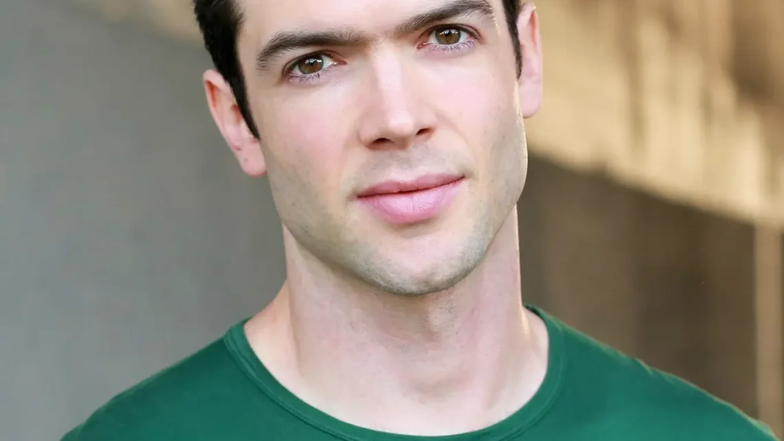 Ethan Peck Biography: Age, Net Worth, Height, Parents, Sister, Movies & TV Shows, Star Trek, Wife