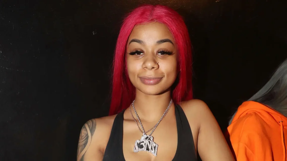 S3nsi Molly Biography: Albums, Songs, Net Worth, Ethnicity, Age, Boyfriend, Height