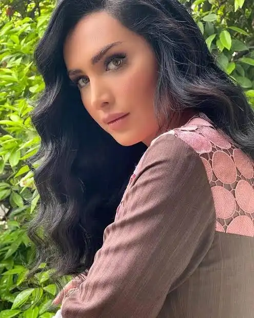 Qamar Khalaf Biography: Net Worth, Height, TV Shows, Children, Spouse, Age, Siblings