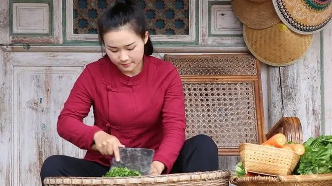 Dianxi Xiaoge Biography: Awards, Husband, Height, Net Worth, Parents, Height