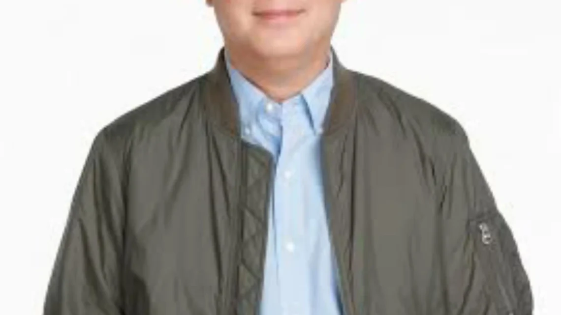 Alex Santos Biography: Net Worth, Age, Height, Parents, Siblings, Wife, Children, TV Shows, Awards, Nationality