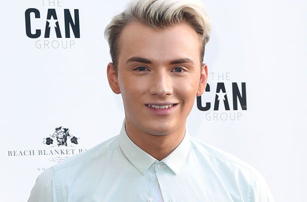 Harry Derbidge Biography: Age, Net Worth, Height, Parents, Boyfriend, TV Shows, Career