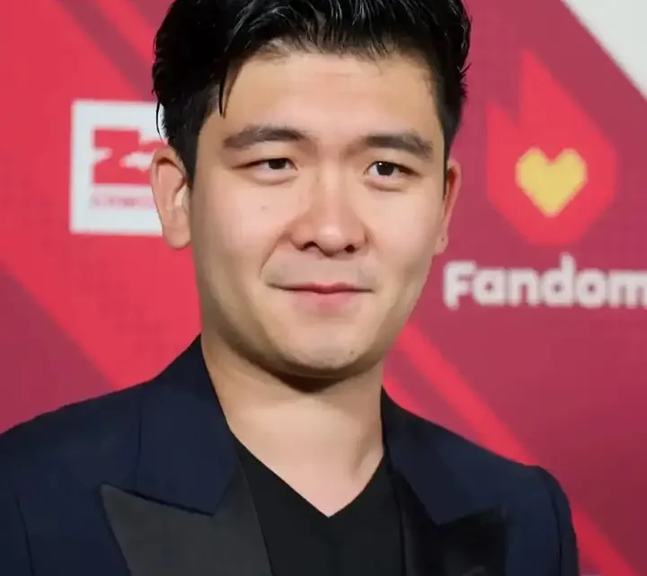 Steven He Biography: Height, Girlfriend, Age, Net Worth, Parents, Nationality Steven He Biography: Height, Girlfriend, Age, Net Worth, Parents, Nationality