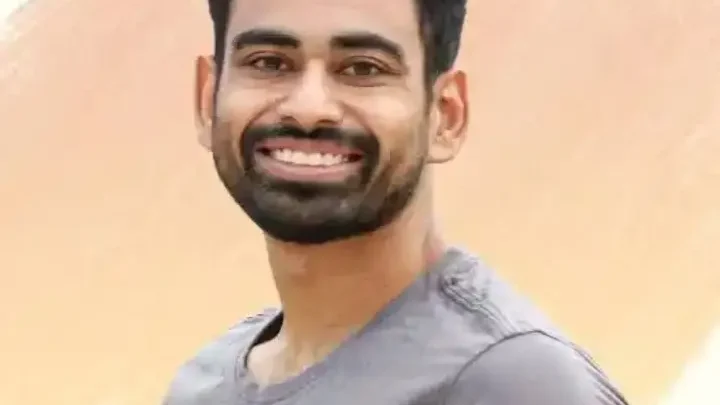 Fit Tuber Biography: Age, Real Name, Net Worth, Wife, Height, Parents