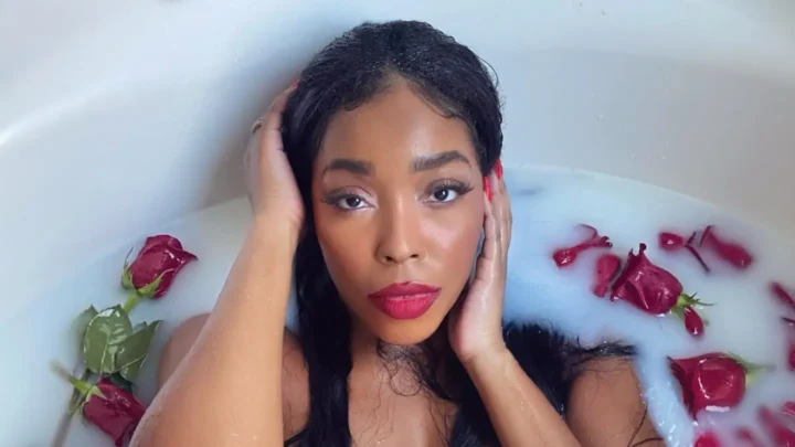 Courtney Parker Biography: Awards, TV Shows, Songs, Ex-Boyfriend, Age, Net Worth, Height, Siblings, Parents