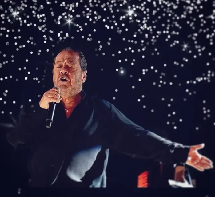 Yiannis Parios Biography: Lyrics, Playlists, Wife, Children, Age, Net Worth, Height, Siblings, Parents, Albums