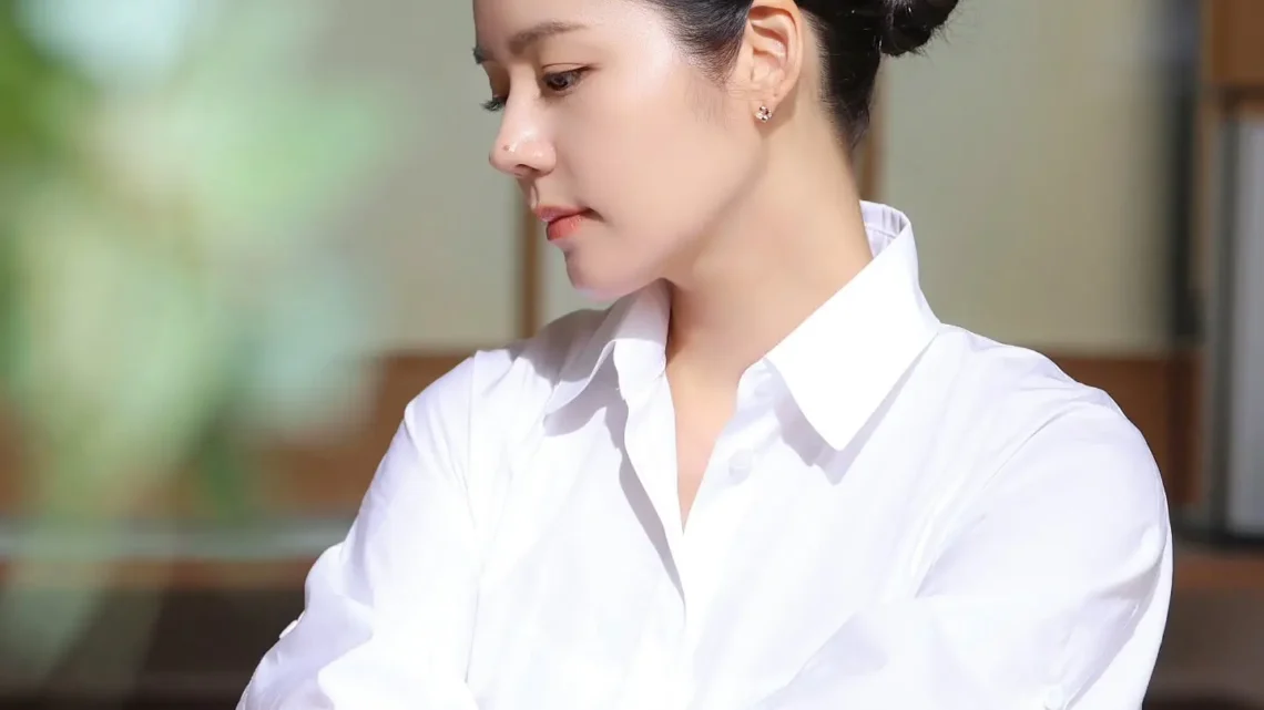 Han Ga-in Biography: Siblings, Height, Age, Net Worth, Parents, Movies, Kids, TV Series, Husband, YouTube