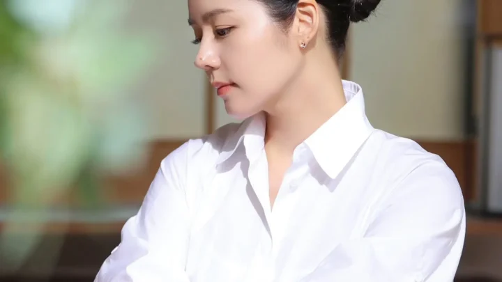 Han Ga-in Biography: Siblings, Height, Age, Net Worth, Parents, Movies, Kids, TV Series, Husband, YouTube