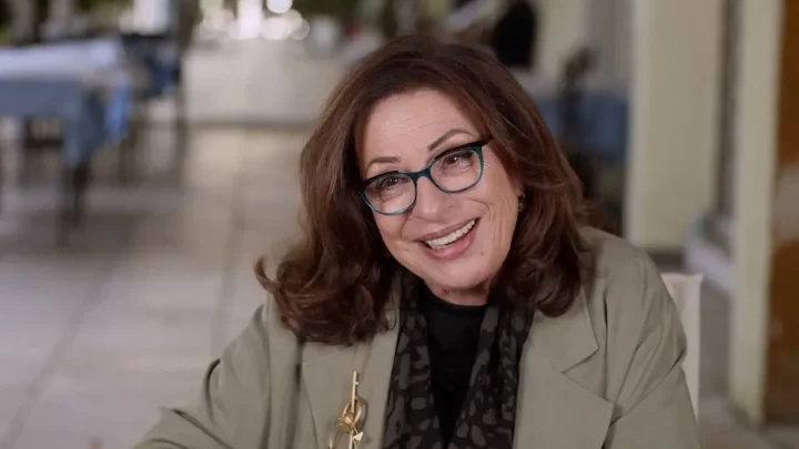 Haris Alexiou Biography: Son, Ex-Husband, Age, Net Worth, Height, Siblings, Parents, Albums, Singles, Awards