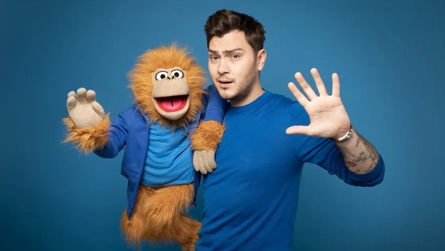 Jeff Panacloc Biography: Net Worth, Age, Height, Parents, Siblings, Wife, Kids, Movies, Books, Awards, Pictures