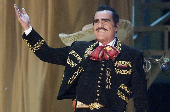 Latino (singer) Biography: Wife, Age, Children, Net Worth, Songs, Height, Albums, Parents
