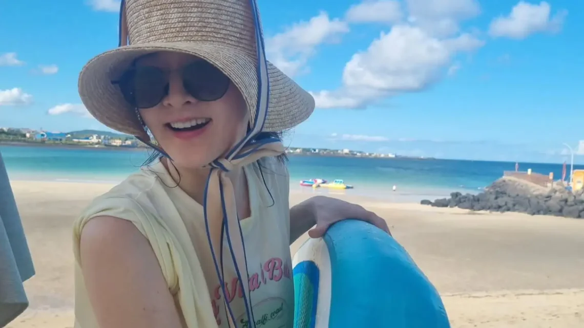 Lee Young-ae Biography: Awards, Husband, Age, Net Worth, Parents, Children, Siblings, Height, Films, Nationality