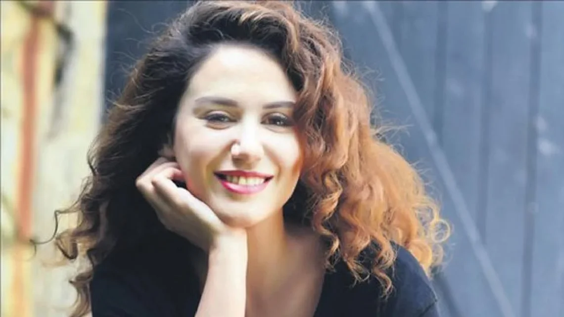 Ekin Türkmen Biography: Age, Husband, Height, Net Worth, Movies & TV Shows, Parents, Sister