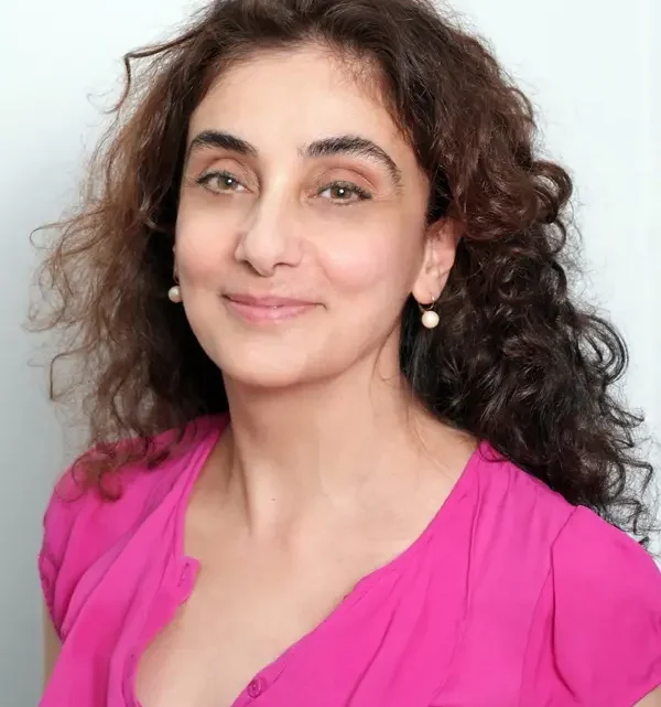 Marinella (singer) Biography: Record Label, Movies, Age, Net Worth, Height, Siblings, Parents, Child, Husband, Songs