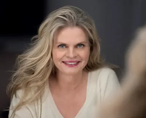 Isabelle Nanty Biography: Net Worth, Age, Height, Parents, Siblings, Child, Movies, Awards, TV Series