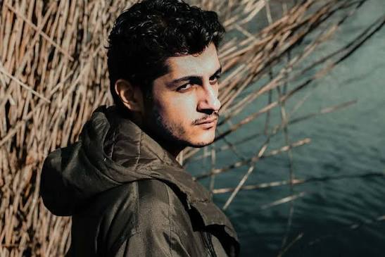 Gökhan Gürdeyiş Biography: Age, Girlfriend, Height, Net Worth, Movies & TV Shows, Songs, Parents