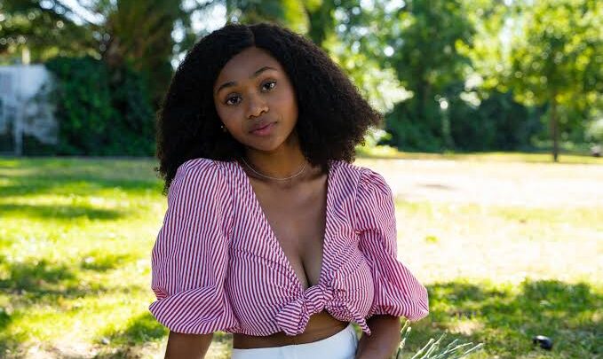 Kiana Nicole Washington Biography: Height, Age, Parents, Net Worth, Nationality , Boyfriend, Sisters, Instagram