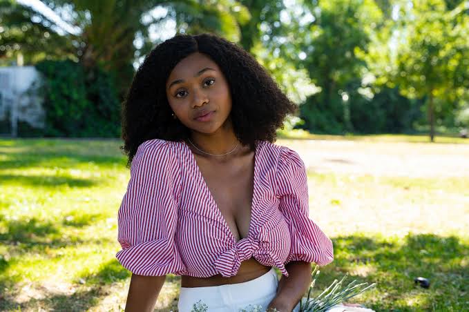 Kiana Nicole Washington Biography: Height, Age, Parents, Net Worth, Nationality , Boyfriend, Sisters, Instagram