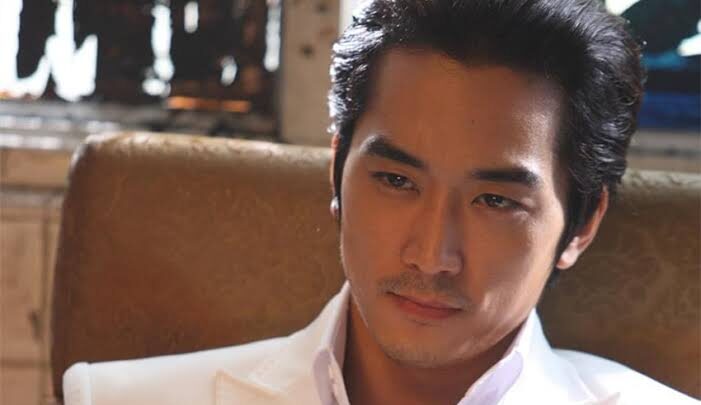 Song Seung-heon Biography: Girlfriend, Movies, Brands, Age, Net Worth, Parents, Children, Siblings, Height, Pictures