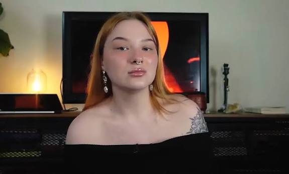 Vasilikou Biography: YouTube, Films, Boyfriend, Age, Net Worth, Parents, Children, Siblings, Height