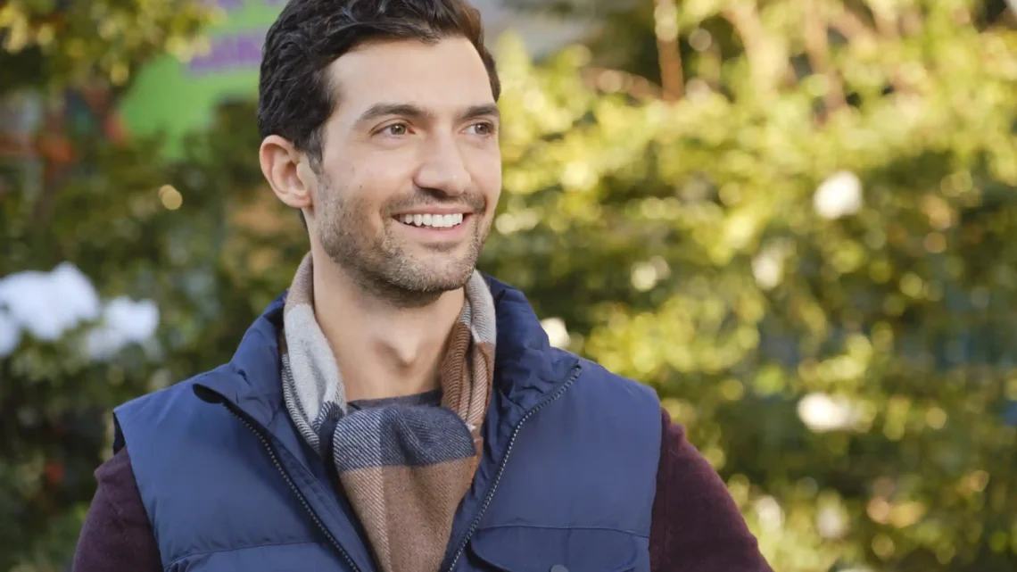 David Alpay Biography: Height, Parents, Siblings, Age, Net Worth, Awards, TV Series, Films, Girlfriend