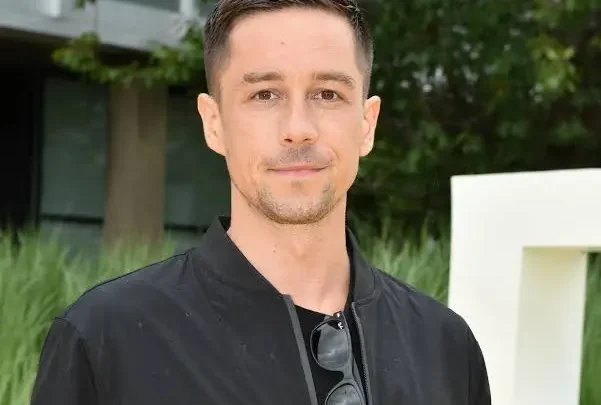 Killian Scott Biography: Net Worth, Siblings, Age, Movies, Wife, Height, Kids, Ethnicity, Parents, Awards