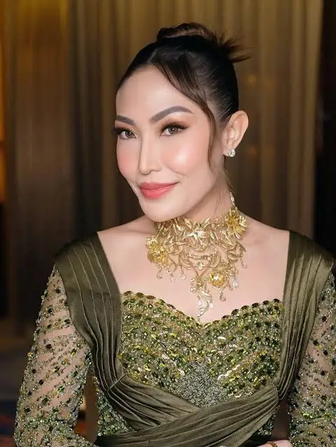 Ayu Dewi Biography: Children, Husband, Age, Net Worth, Movies, Height, Parents, Instagram