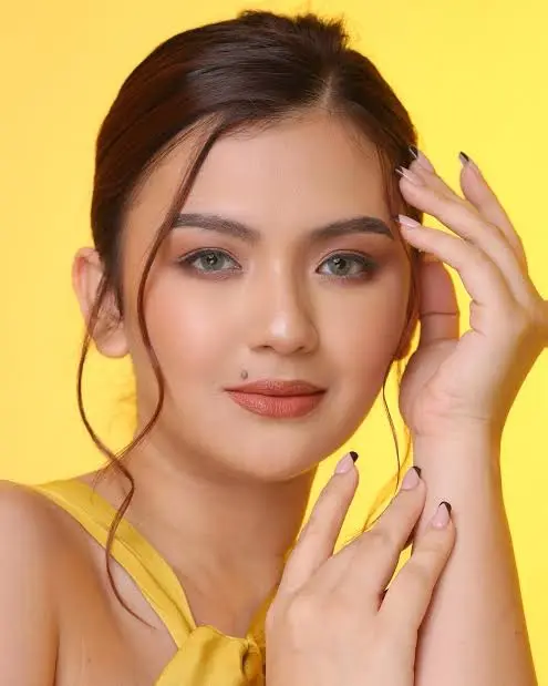 Karen Reyes Biography: Age, Boyfriend, Children, Net Worth, Height, Movies, Parents, Instagram