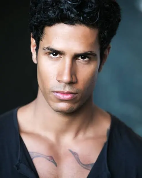 Chuku Modu Biography: Age, Movies, Sister, Net Worth, Height, Parents, Ethnicity, Religion, Facebook