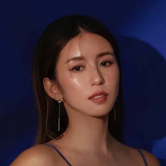 Nancy Tsai Biography: Age, Husband, Net Worth, Blog, Height, YouTube, Instagram, Career