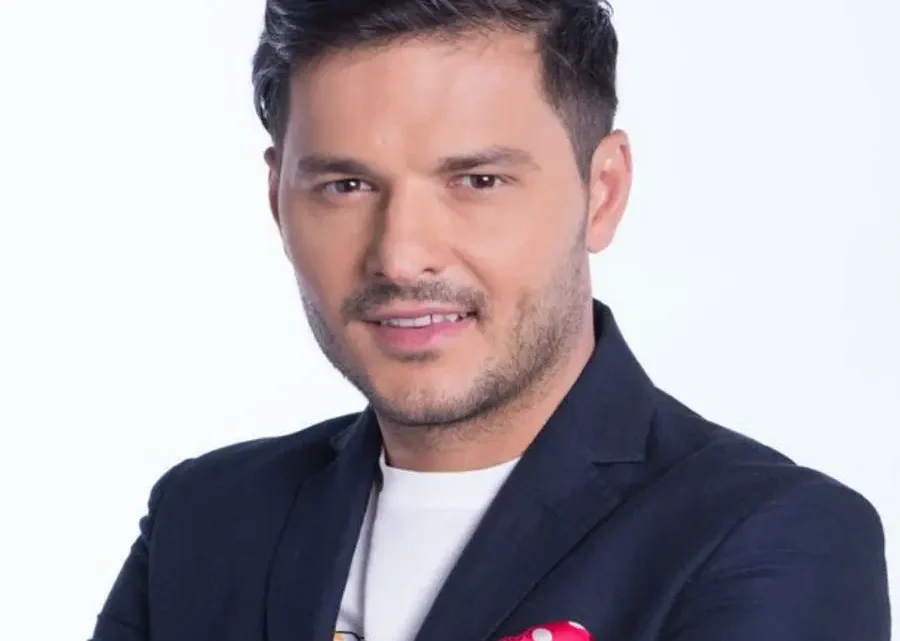 Liviu Vârciu Biography: Wife, Age, Children, Net Worth, Height, Career, Band, TV Shows