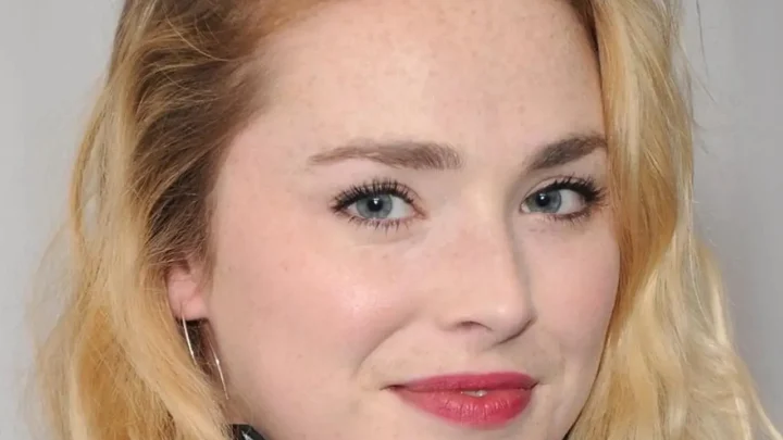 Freya Mavor Biography: Age, Height, Net Worth, Movies, Parents, Religion, Siblings, Movies, Religion