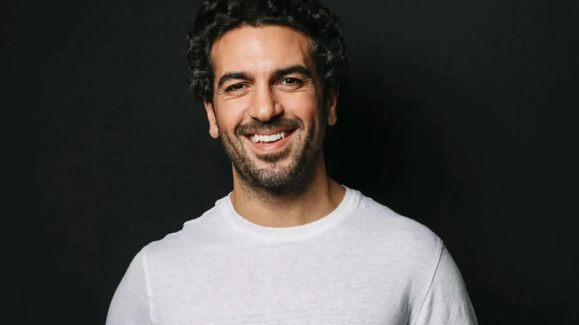 Elyas M’Barek Biography: Net Worth, Movies & TV Shows, Siblings, Height, Spouse, Children