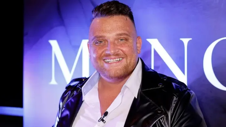 Menowin Biography: Wife, Age, Children, Net Worth, Height, Career, Songs, Instagram