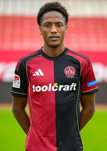 Pape Demba Diop Biography: Age, Height, Teams, Girlfriend, Net Worth, Parents, Awards, Ethnicity