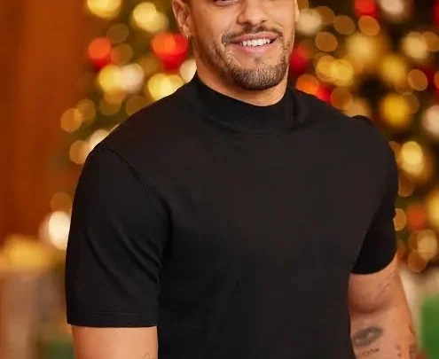 Josh Martinez Biography: Age, Sister, Height, Net Worth, Career, TV Shows, Wife, Wikipedia