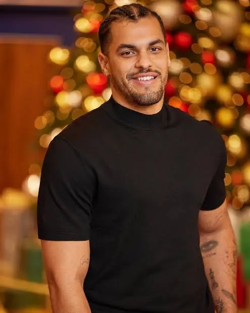 Josh Martinez Biography: Age, Sister, Height, Net Worth, Career, TV Shows, Wife, Wikipedia