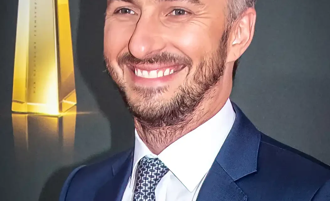 Jan Böhmermann Biography: Net Worth, Height, Age, TV Shows, Spouse, Ethnicity, Children Facebook
