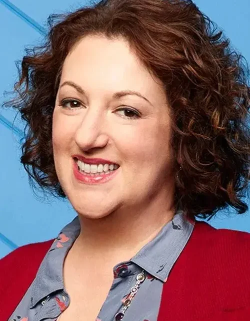 Rebecca Metz Biography: Husband, Age, Height, Net Worth, Movies & TV Shows, Parents, Children