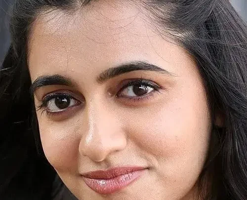 Maanasa Choudhary Biography: Age, Net Worth, Height, Parents, Movies & TV Shows, Husband