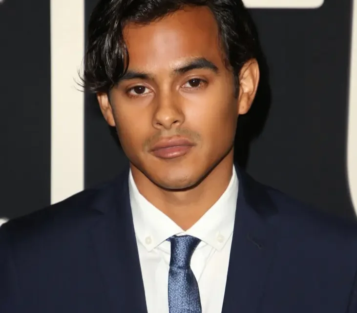 Julian Works Biography: Age, Height, Net Worth, Girlfriend, Movies & TV Shows, Parents